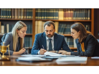 Cheque Bounce Lawyer in Ahmedabad for Legal Help